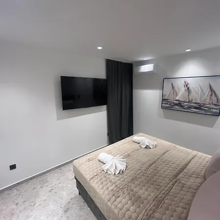 Matea Pool House Apartman *